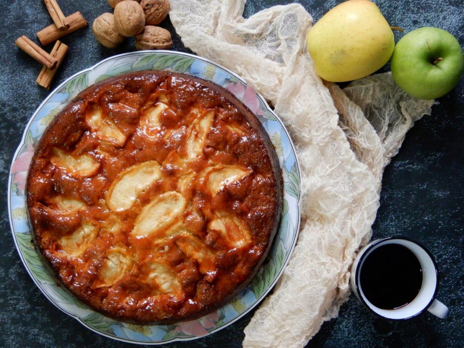 Torta di mela (Italian apple tart) with apples, espresso, walnuts and cinnamon