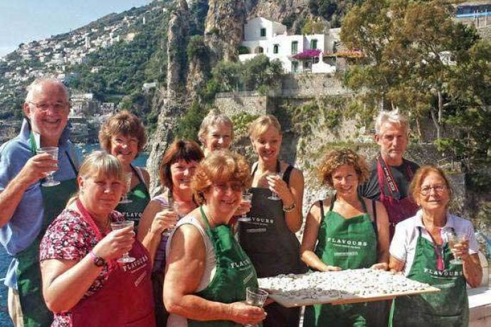 Solo traveller group presenting Italian pasta.