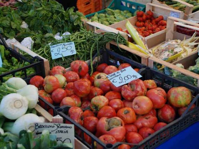 Fresh fruit and vegetable on food market in Tuscany.