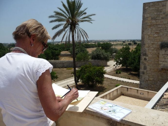 One of our guests painting in Sicily