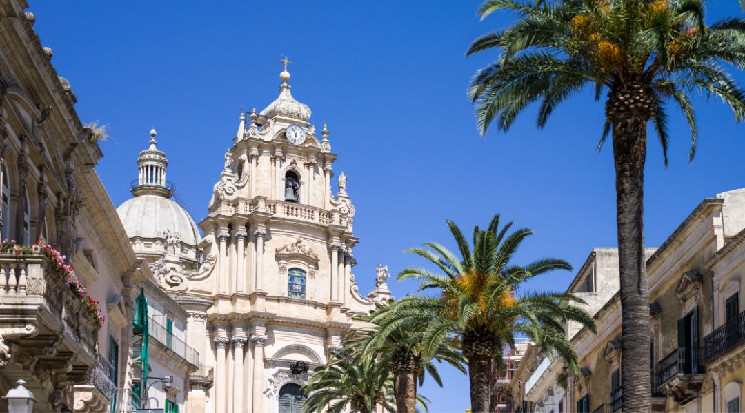 Sicilian architechture in the sunshine