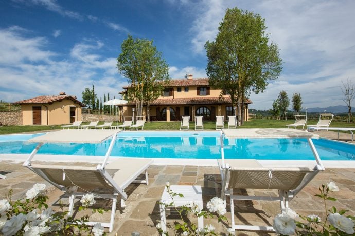 Villa-San-Luigi-Tuscany-swimming pool