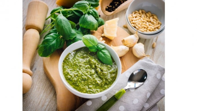 Easy Pesto Sauce recipe