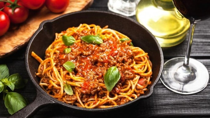 Delicious spaghetti bolognaise dish