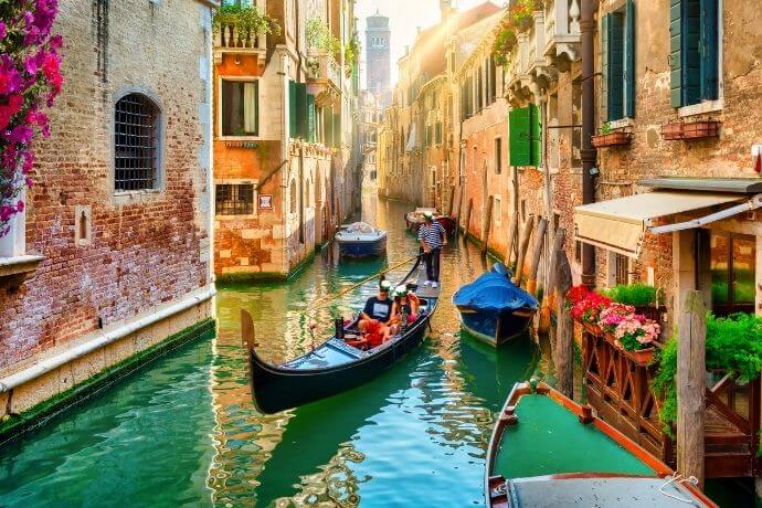 A gondola ride through the Venetian canals