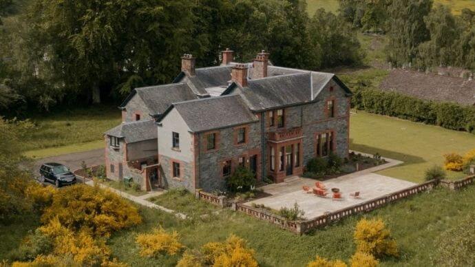 How about a holiday in a beautiful mansion in Aberfeldy Scotland