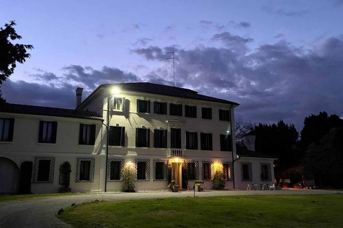 Villa Domenica Relais at night - a look inside our Venetian getaway