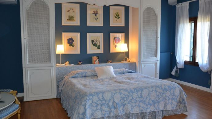 Villa Domenica Relais Blue Bedroom - a look inside our Venetian getaway