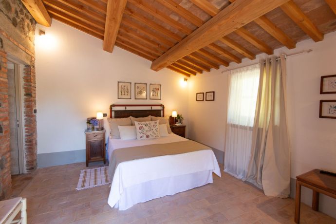Umbria bedroom 1