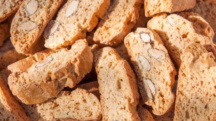 7 of our favourite Italian Christmas foods - Biscotti