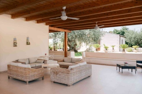 Shaded Lounge Area