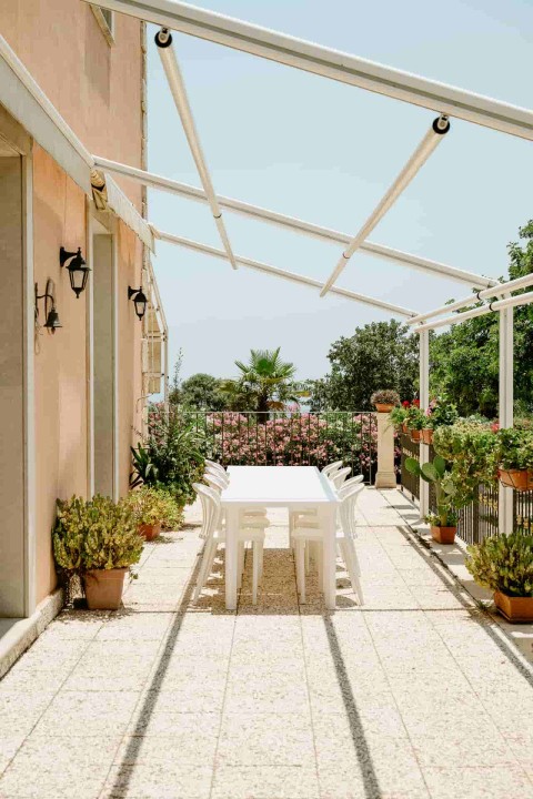 Terrace Dining