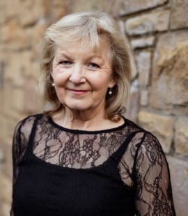 Jo Davenport Profile